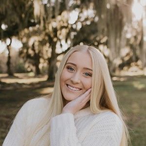 Meet your Posher, Kaylyn